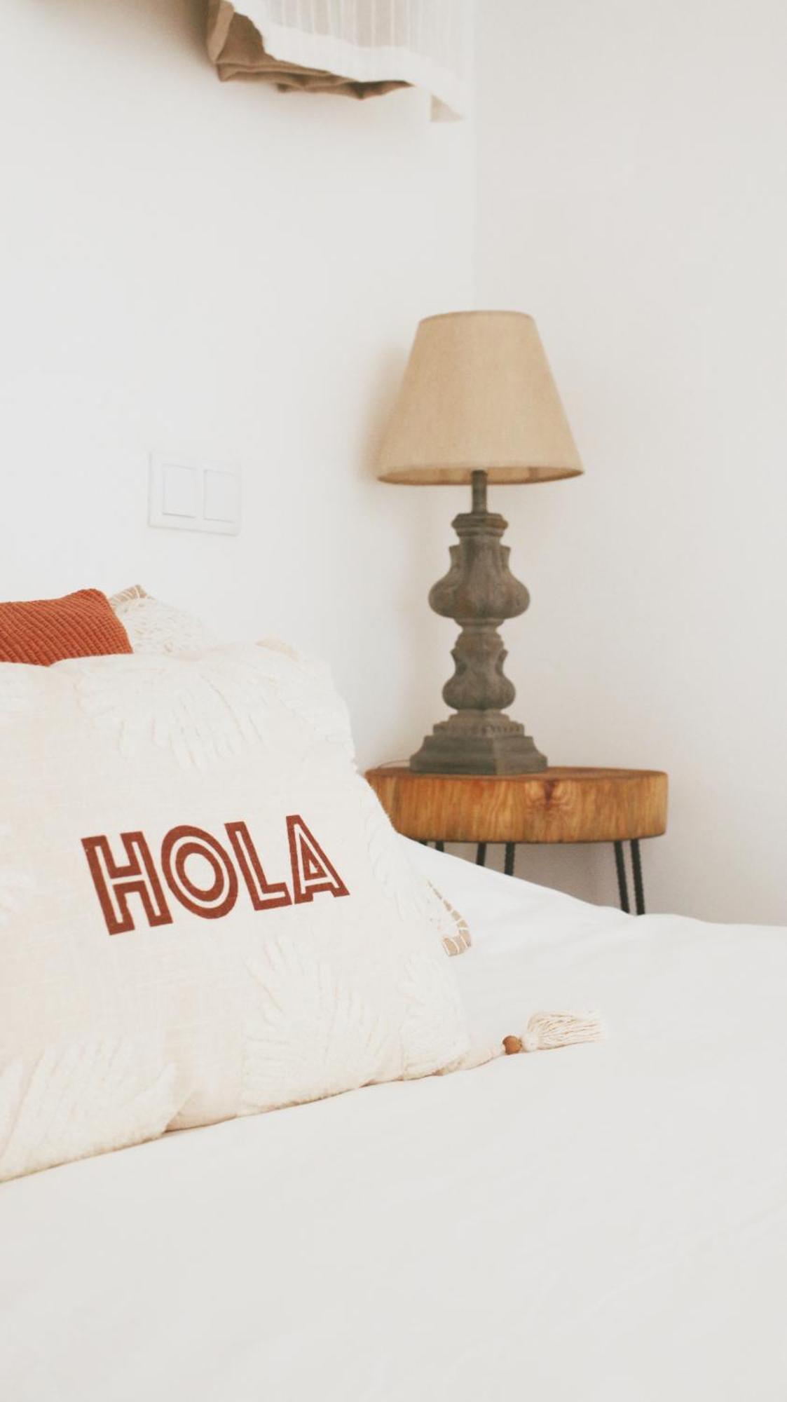 Vila Vale Guest House - Surf & Yoga Charneca  Extérieur photo