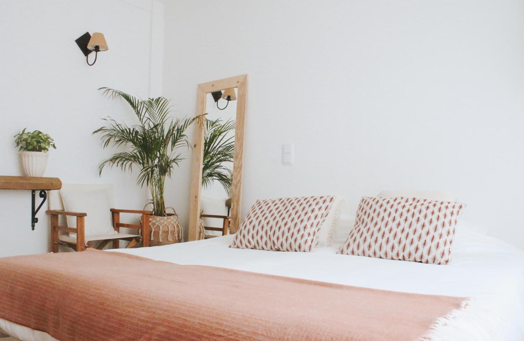 Vila Vale Guest House - Surf & Yoga Charneca  Extérieur photo