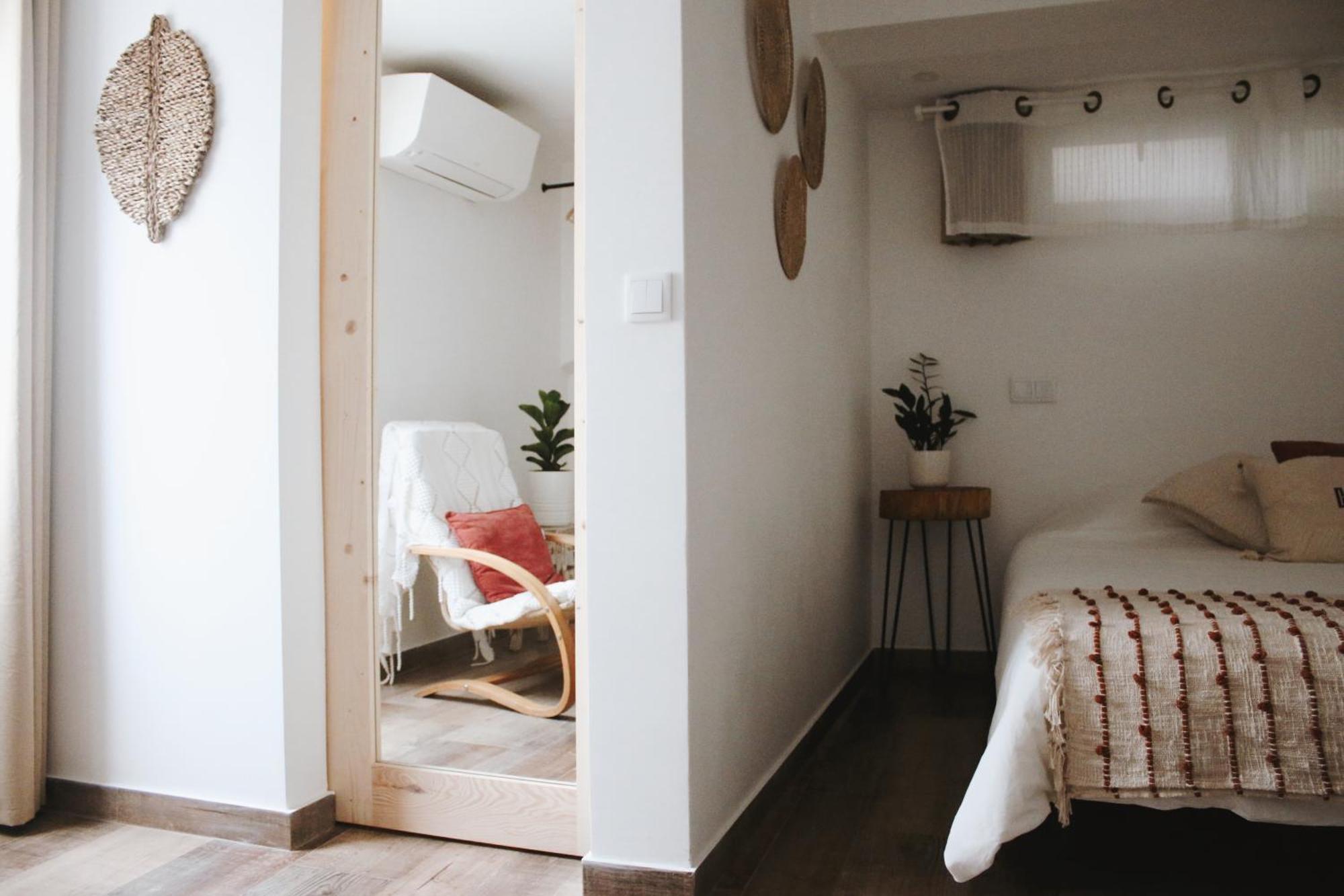 Vila Vale Guest House - Surf & Yoga Charneca  Extérieur photo