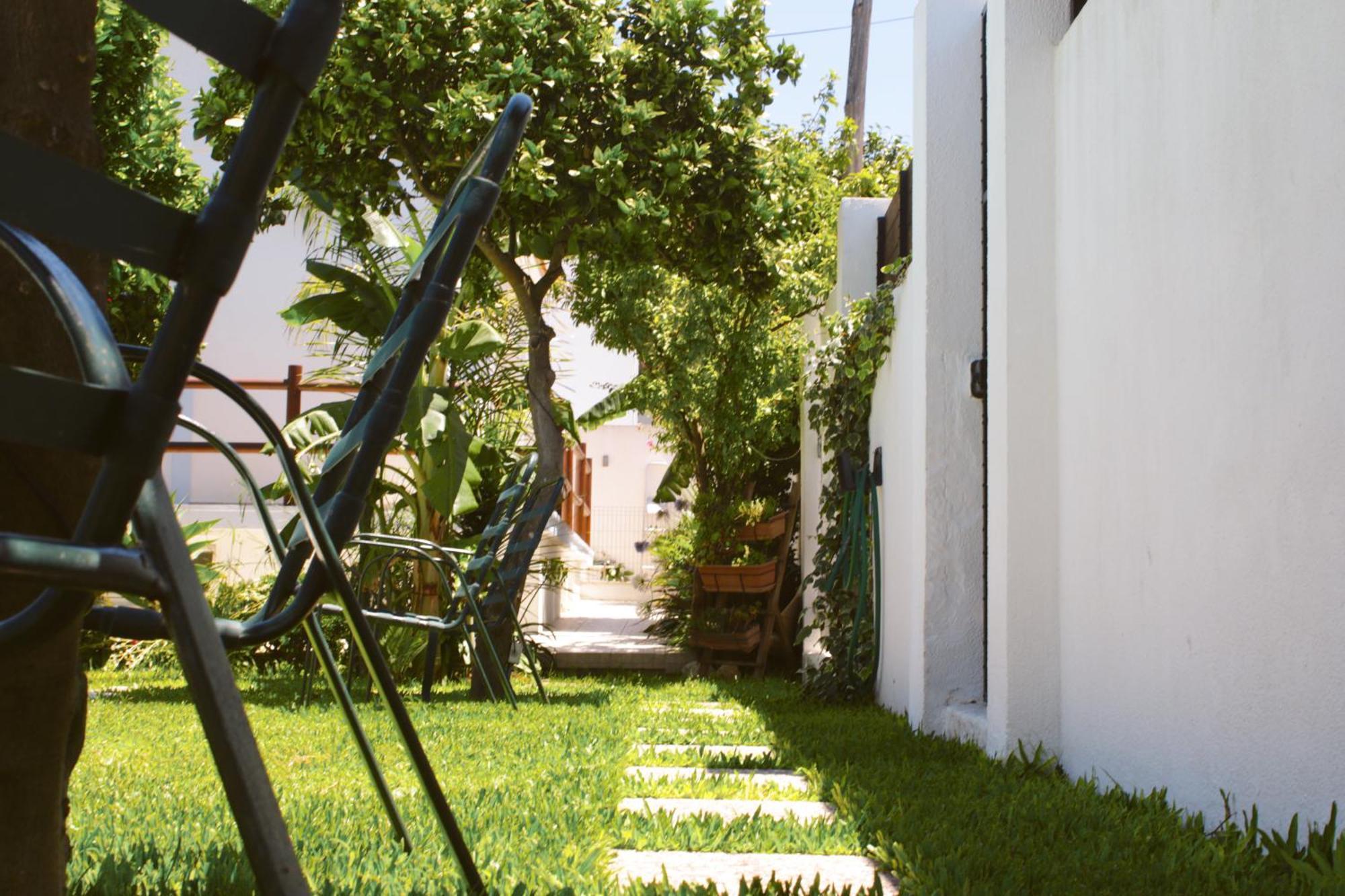 Vila Vale Guest House - Surf & Yoga Charneca  Extérieur photo